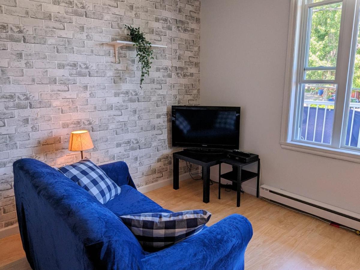 Les Petits Studios Du Bord De L'Eau Saint-Joseph-de-la-Rive Ngoại thất bức ảnh